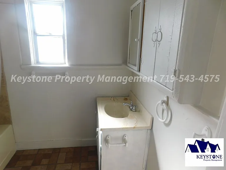 906 N Glendale Ave — Photo 19