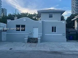 Goldcourt — Photo 1
