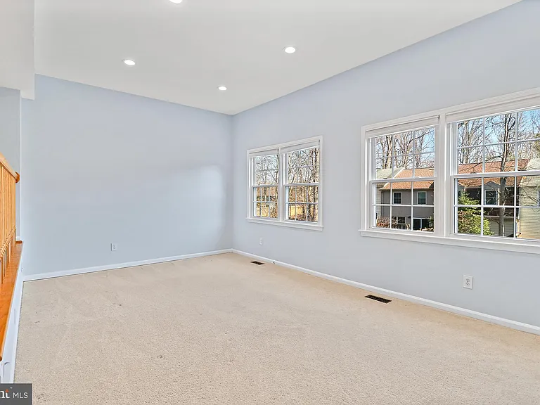 9553 Cherry Oak Ct — Photo 24