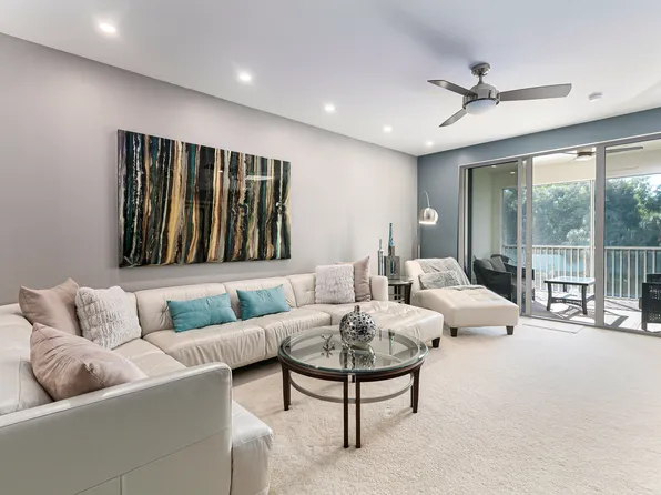 11021 Gulf Reflections Dr APT 204, Fort Myers, FL 33908