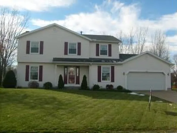 2224 Foxwood Dr, Erie, PA 16510
