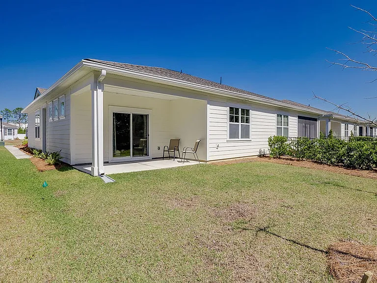 151 Holloway Hl — Photo 22