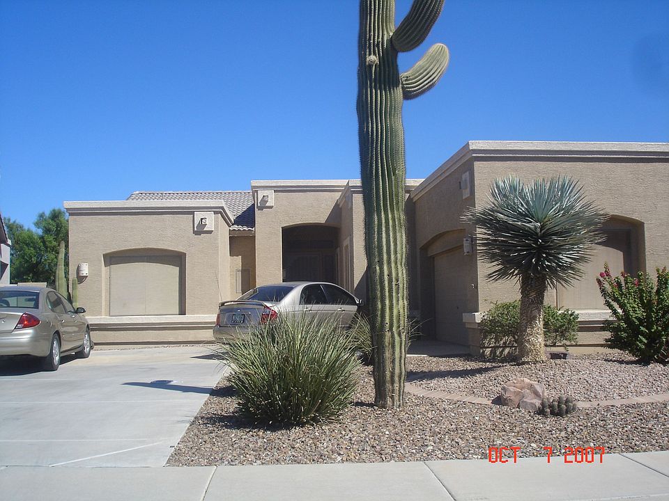Grea curb appeal!