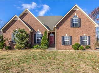 1805 Moray Ct, Murfreesboro, TN 37130