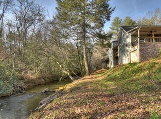 3705 Madola Rd, Blue Ridge, GA 30513