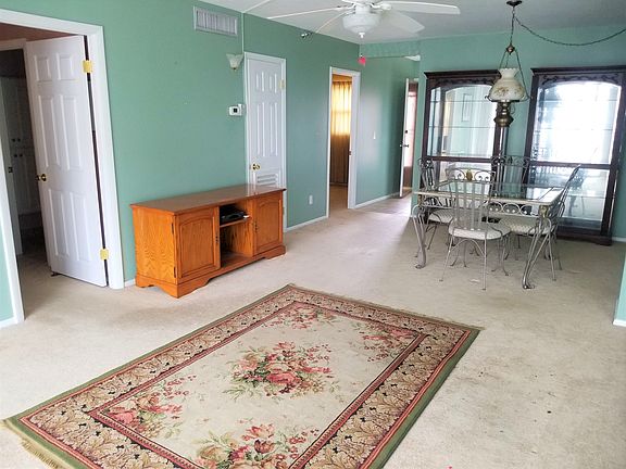 3rd image of 232 Saint Augustine Ave APT 603