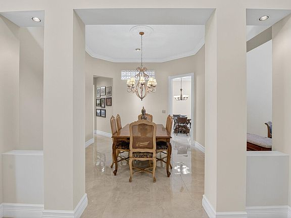 5th image of 5413 Ascot Bend