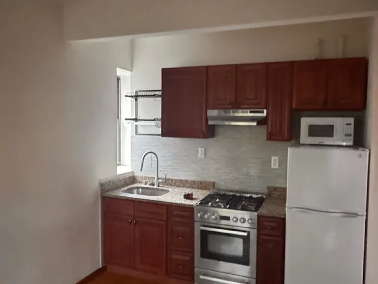 142 E 98th St #27 — Photo 1
