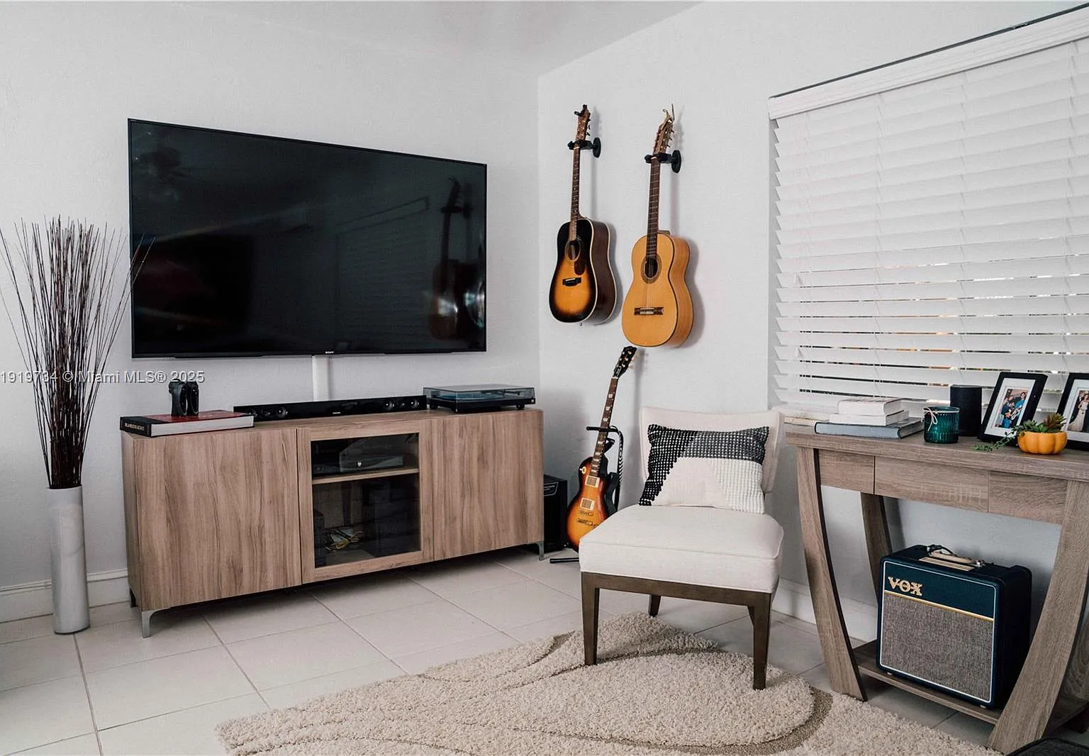 Hideaway Condo — Photo 1
