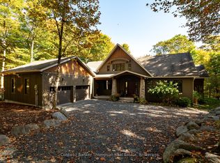 11 Forest Hill Ln, Huntsville, ON P1H2N5