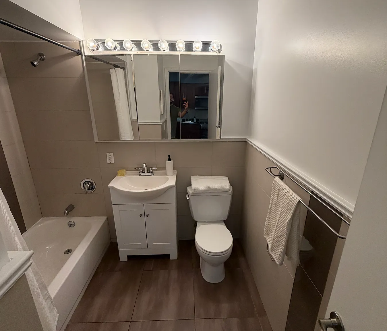 112 Lincoln Avenue — Photo 4
