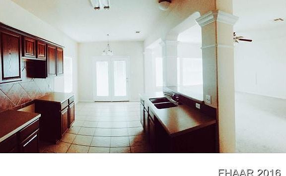 3rd image of 6203 Bridgewood Dr