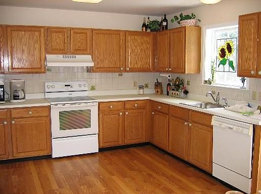 3rd image of 55 Maggiolo Dr