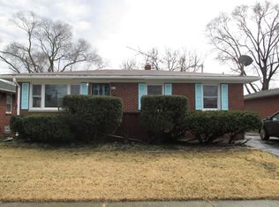 2011 Madison Ln, Gary, IN 46407