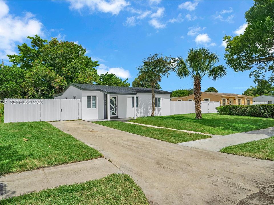 1st image of 16431 NW 18th Ave