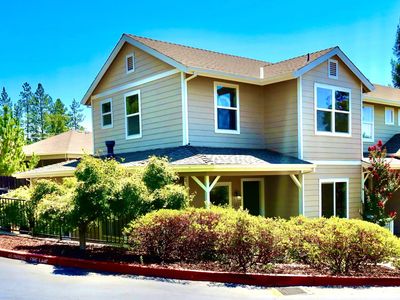 127 Iron Horse Pl, Grass Valley, CA, 95945