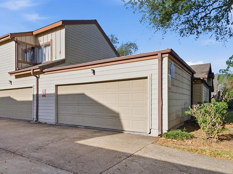 12503 Newbrook Dr — Photo 25