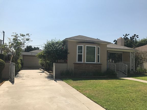 2nd image of 810 W Markland Dr