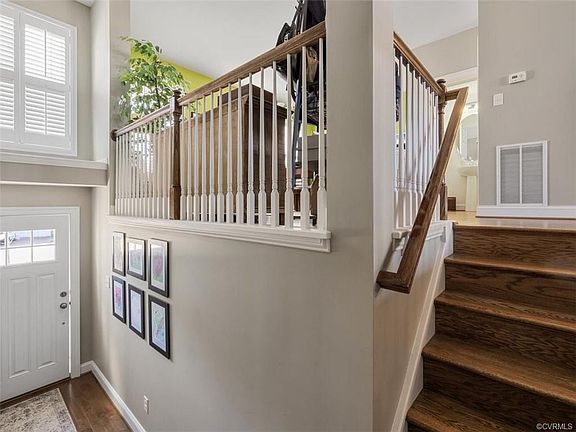 3rd image of 5420 Hickory Place Way Unit 5420