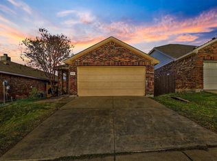 4022 Houston Dr, Heartland, TX