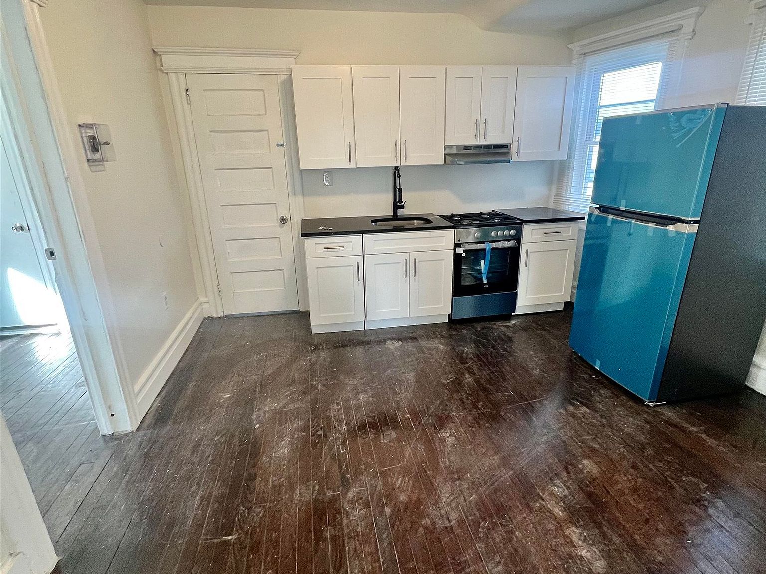 18 Ann St 3F, Harrison, NJ 07029 Zillow