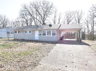513 Edgewood Ln, Festus, MO 63028