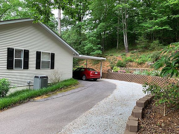 driveway and carport