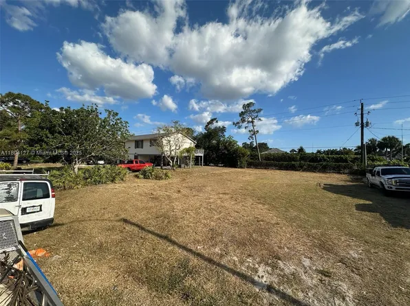 8188 Matanzas Rd, Fort Myers, FL 33967
