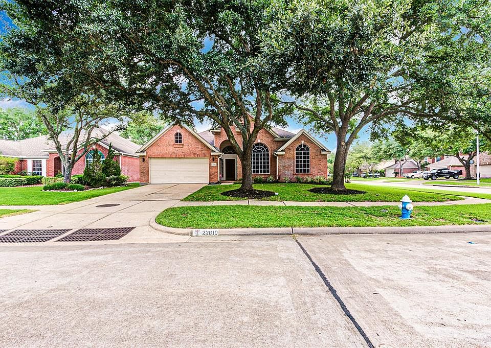 1st image of 22810 Orchard Oak Ln