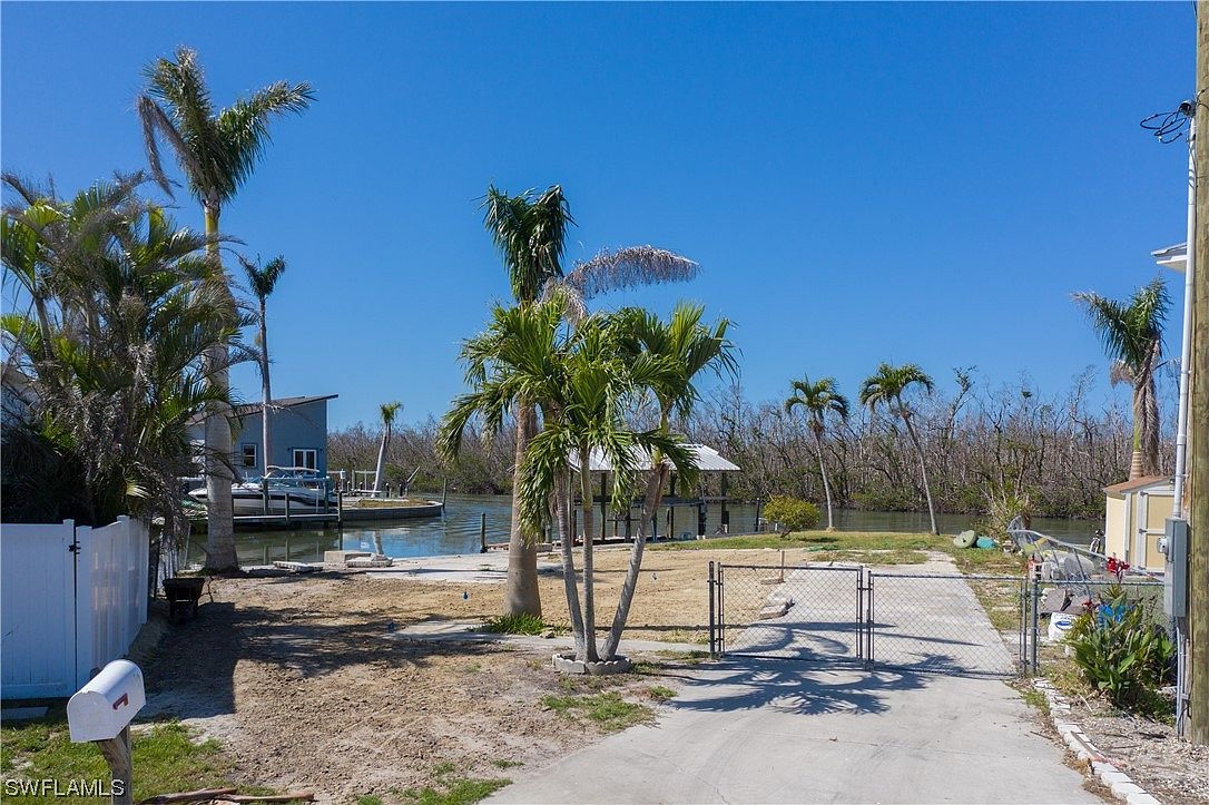 3965 Plumosa Dr, Saint James City, FL 33956 MLS 223023149 Zillow