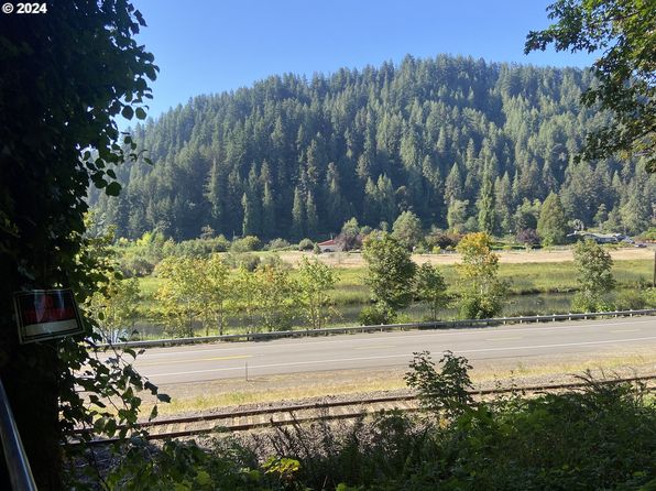 126 Highway, Florence, OR 97439