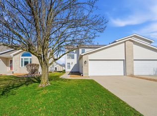 1710 Beech Dr, Crown Point, IN 46307