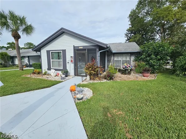 10426 Lakeport Ct, Lehigh Acres, FL 33936