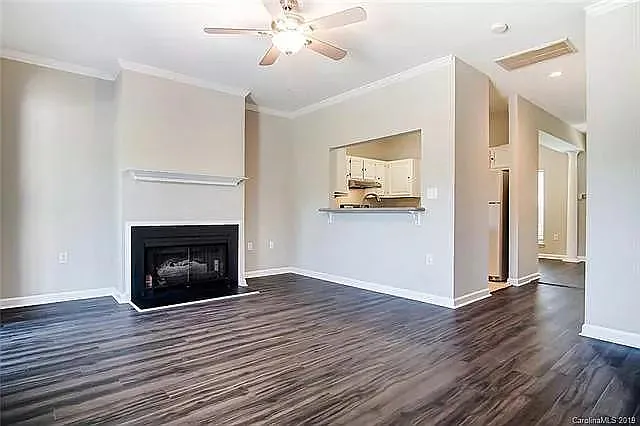 18823 Silver Quay Dr — Photo 10