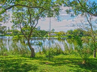 5049 Sherry Ln, New Port Richey, FL 34653