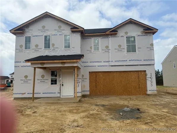 1065 Emerald Stone Loop, Hope Mills, NC 28348