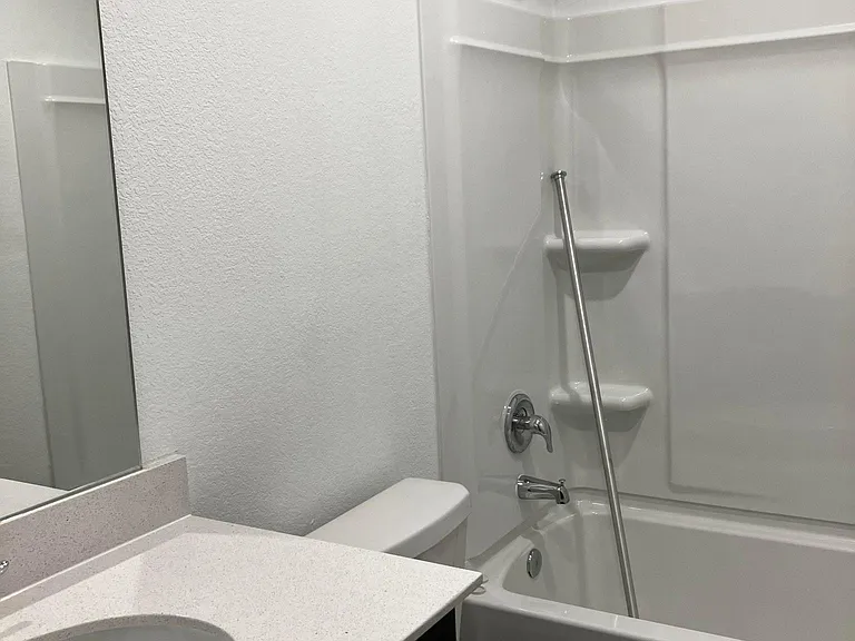 56 Trinity Cir — Photo 6