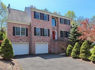 20 O Shea Ln, Summit, NJ 07901