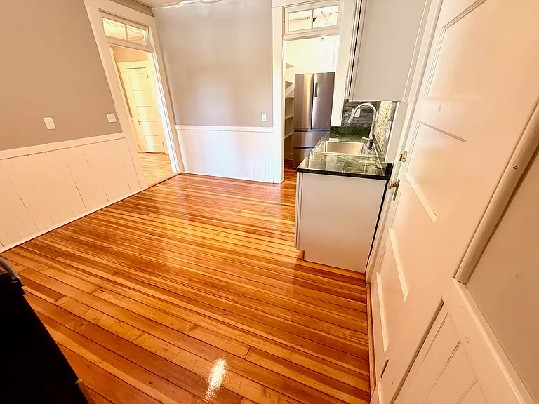 69 S Pleasant St #12 — Photo 15