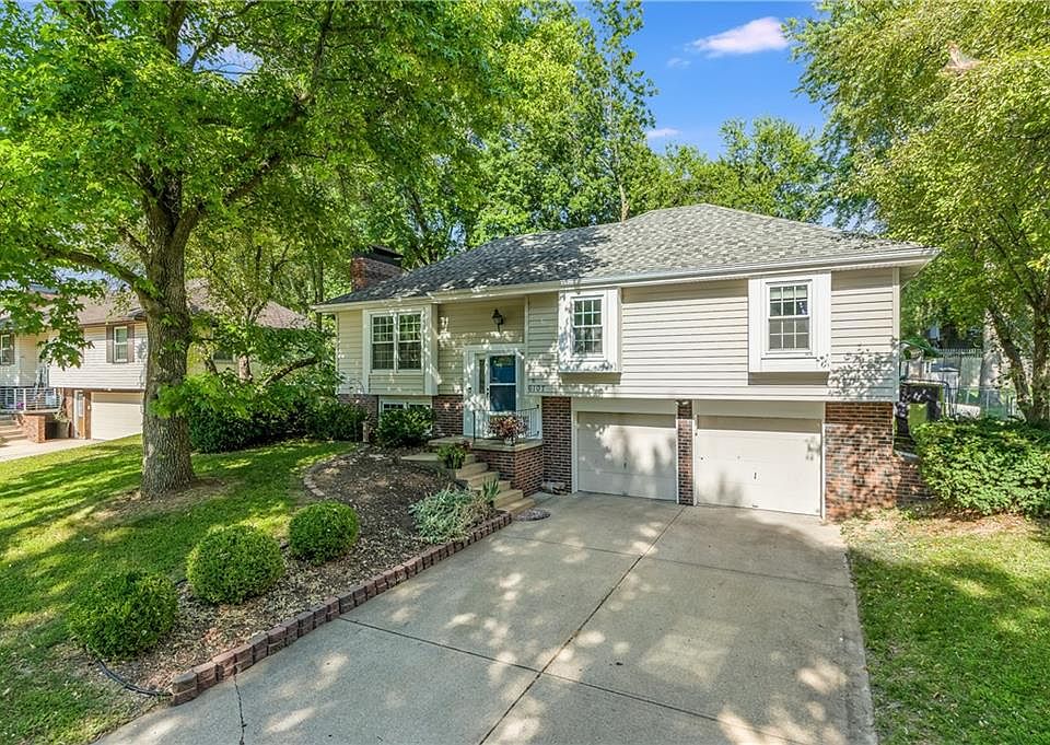 1st image of 6107 Clydesdale Ln