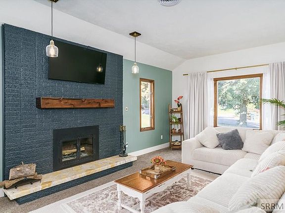 4th image of 1401 Chokecherry Dr