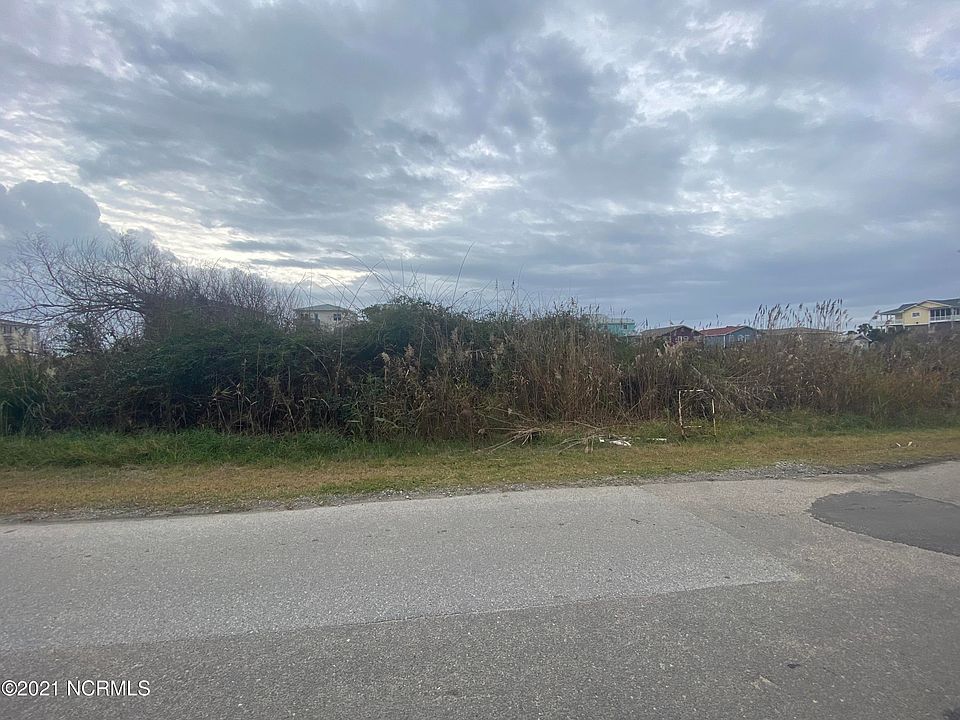1st image of LOT 10 E Pelican Dr
