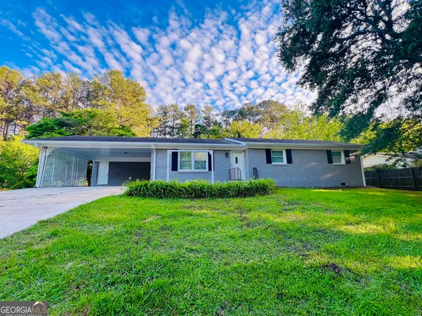 229 Timberland Trl, Riverdale, GA 30274