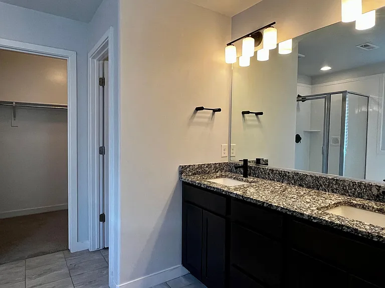 3552 W Alta Loma Ln — Photo 14
