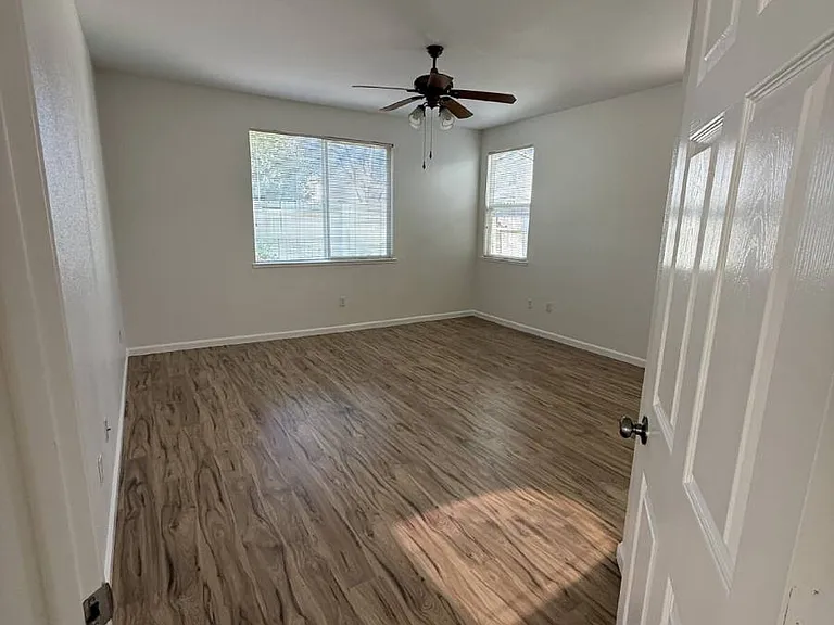 3419 Mas Amilos Way — Photo 5