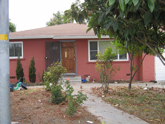 1st image of 1172 Oconnor St