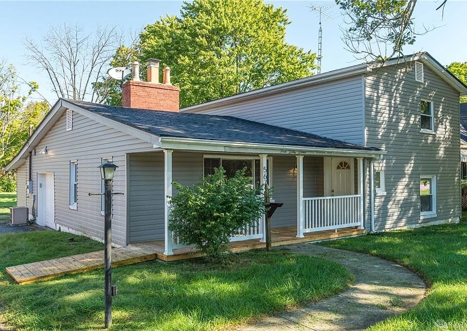 1st image of 567 E Dorothy Ln