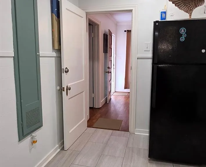 5023 Avenue N 1/2 — Photo 12