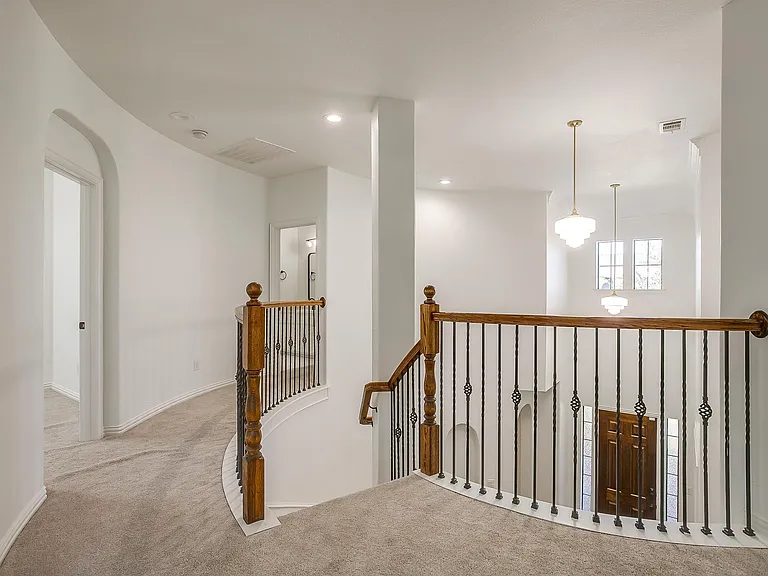 8201 Choctaw Ln — Photo 52