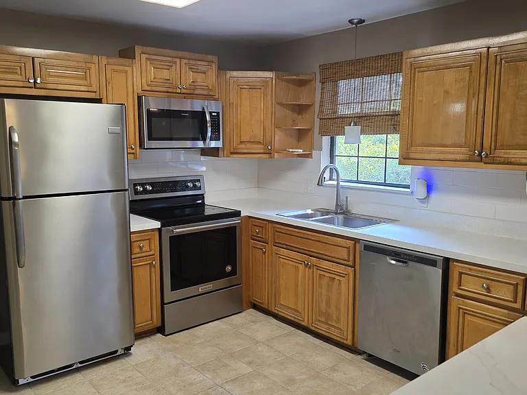 3917 Bess Rd — Photo 11